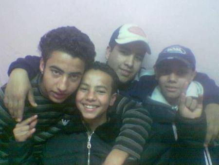 c mon frere abdletif et mehdi et younes