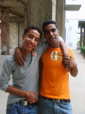 c moi achraf et mon ami aziz